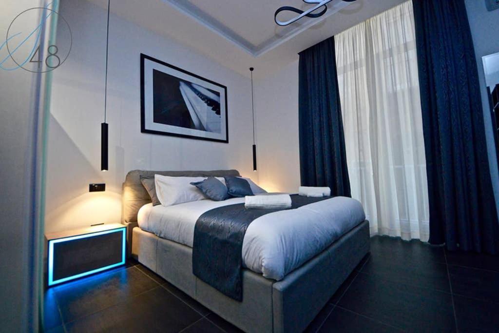 Suite Quarantotto Naples Luaran gambar
