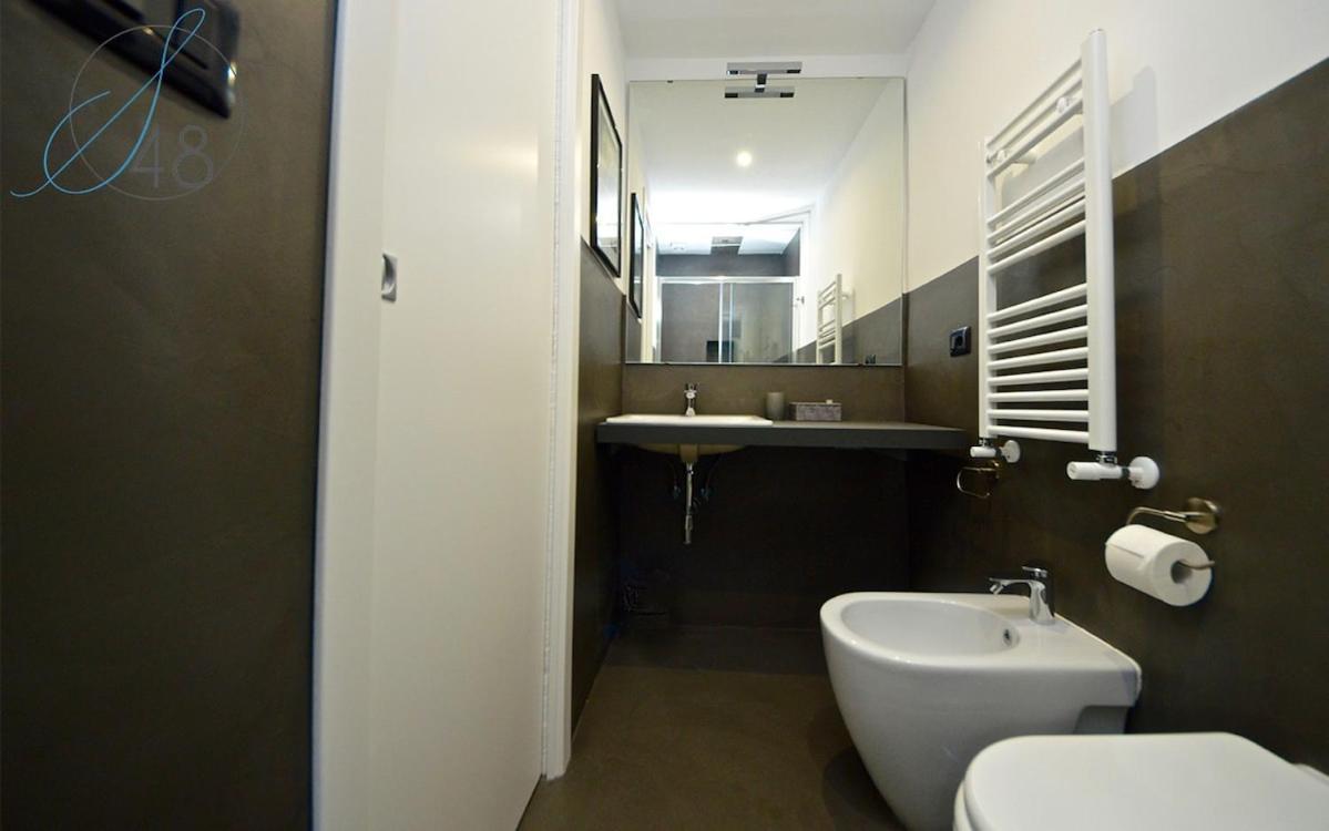 Suite Quarantotto Naples Luaran gambar
