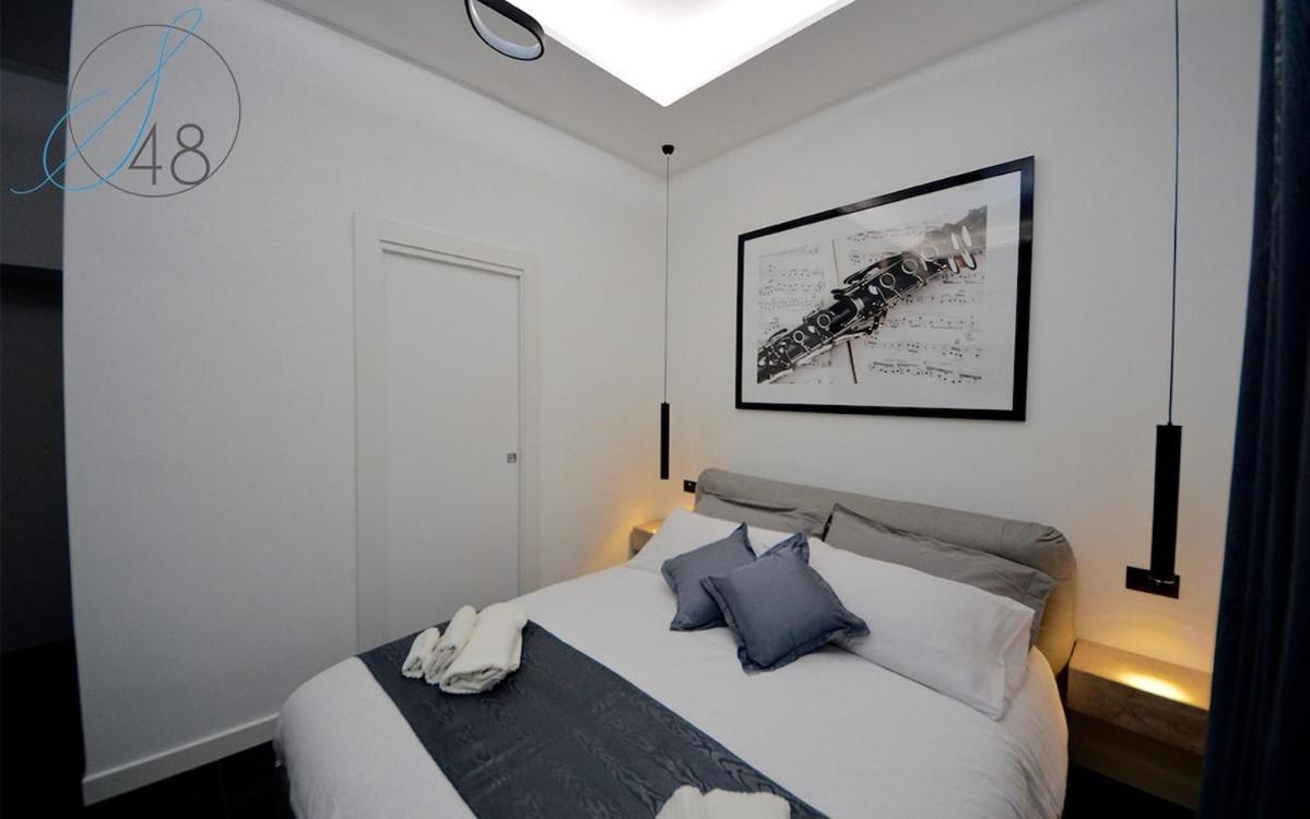 Suite Quarantotto Naples Luaran gambar